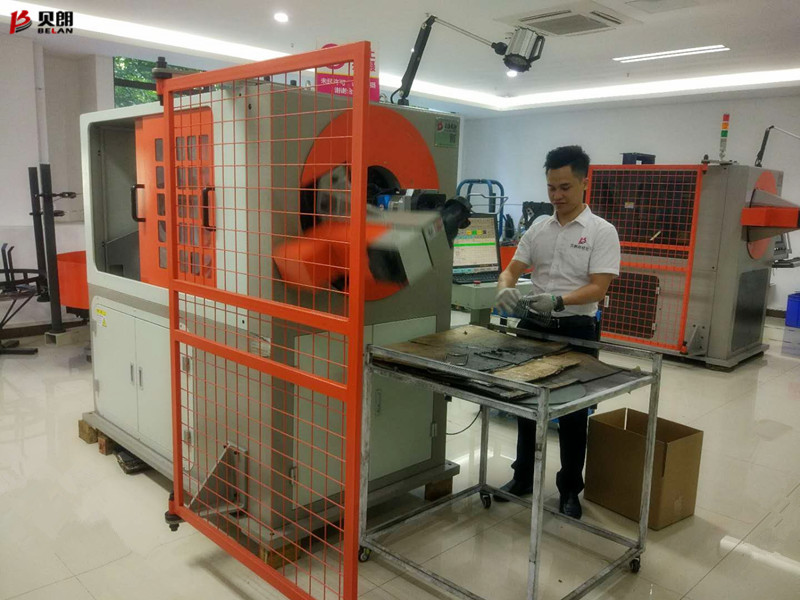 貝朗自動化設備公司-生產產品現(xiàn)場