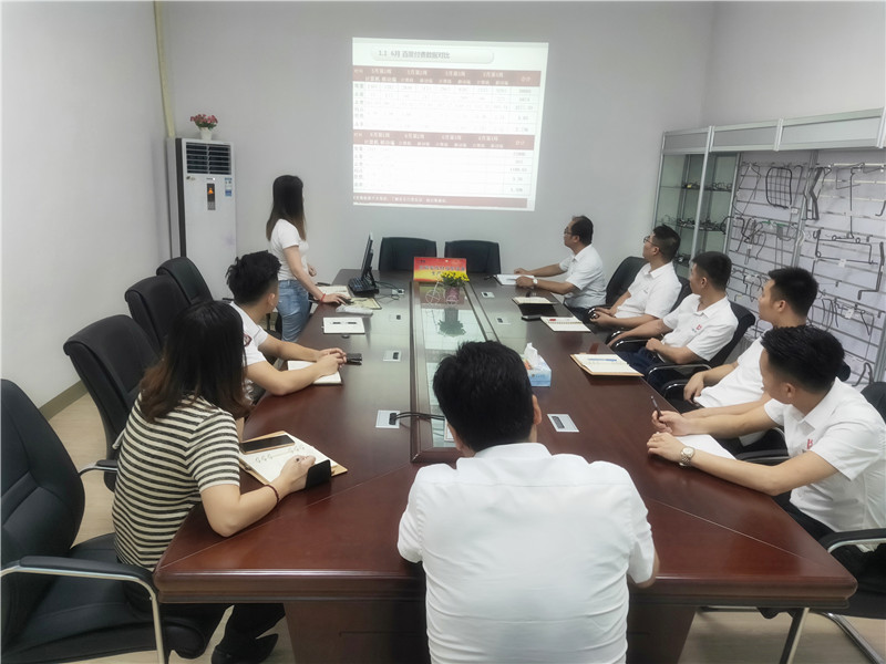 總結使人進步，計劃使人思路清晰——貝朗成型折彎設備